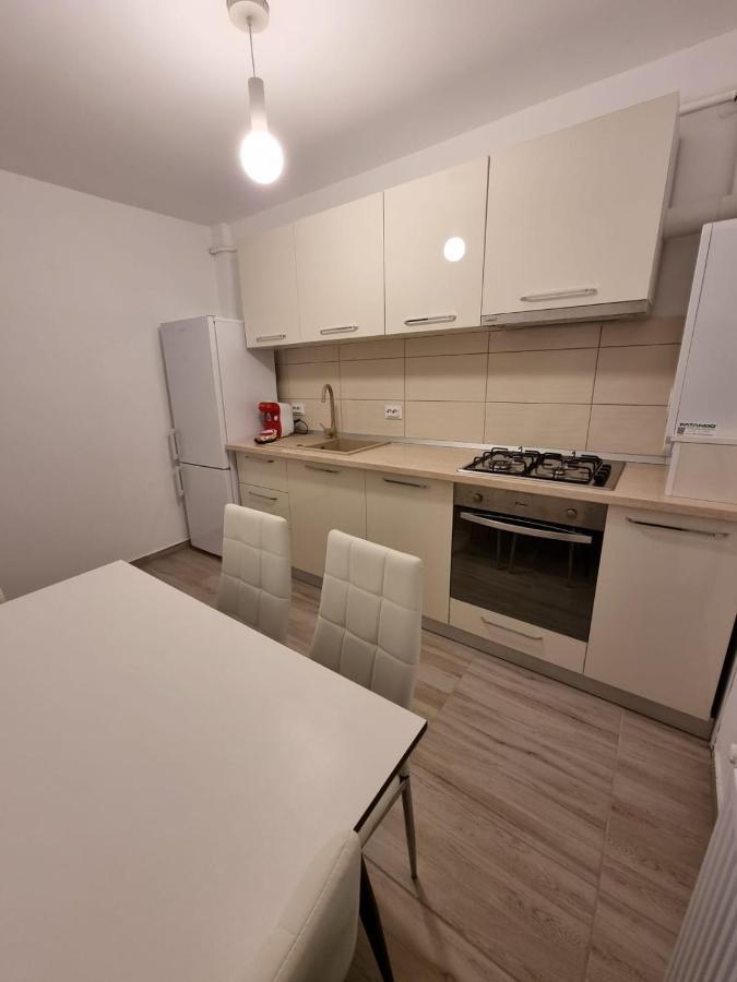 Dreams Escape Apartment Craiova Exterior foto