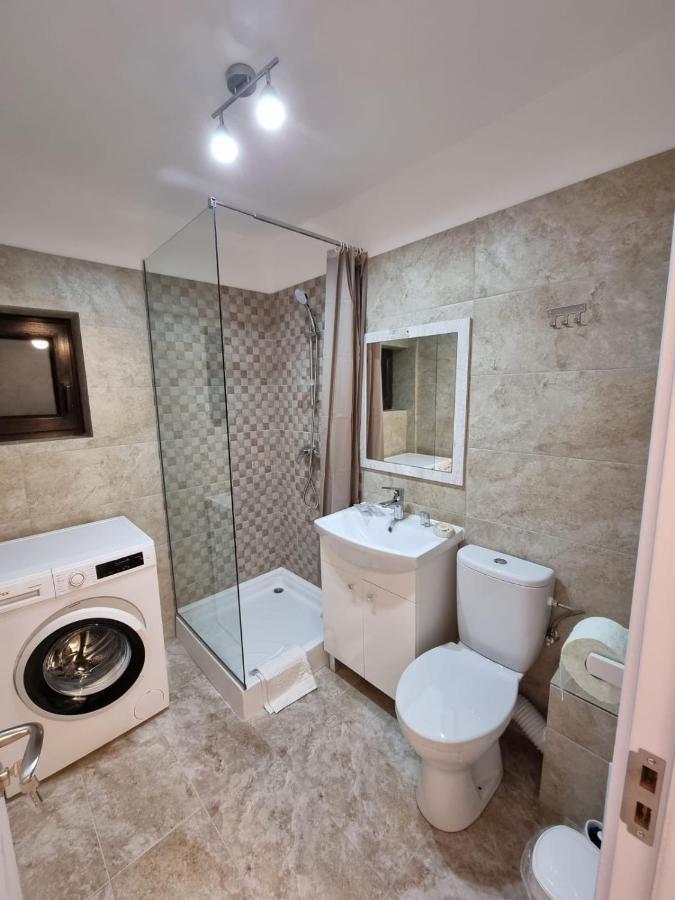 Dreams Escape Apartment Craiova Exterior foto