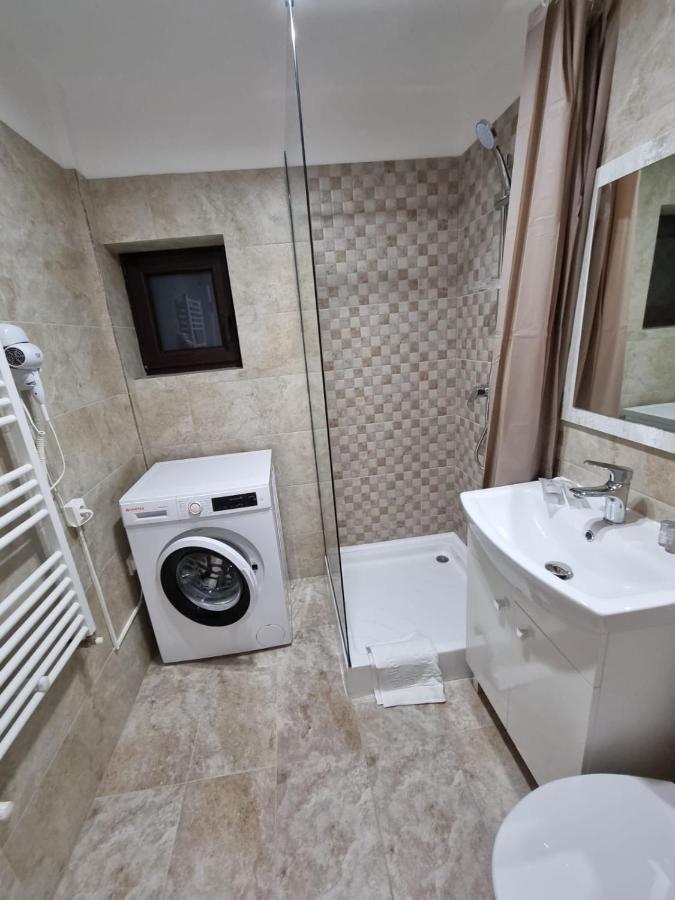 Dreams Escape Apartment Craiova Exterior foto